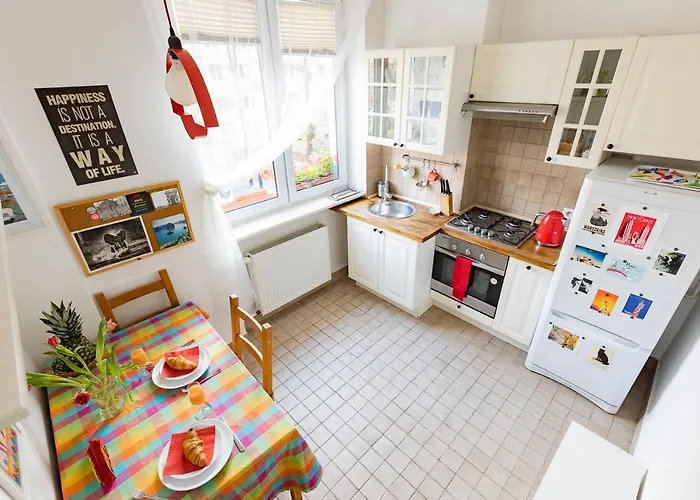 Bright And Cosy Plac Zbawiciela *