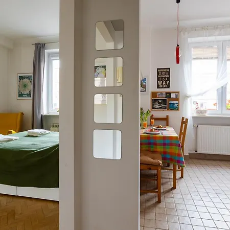 Bright And Cosy Plac Zbawiciela * Varsovia