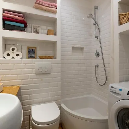 Apartament Bright&cosy Plac Zbawiciela Warszawa